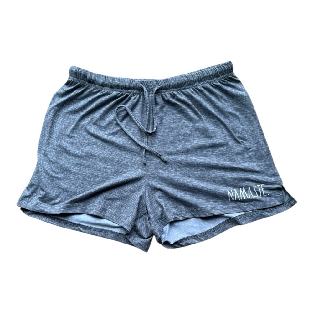 Rea Dunn women’s size large gray shorts with elastic and drawstring.